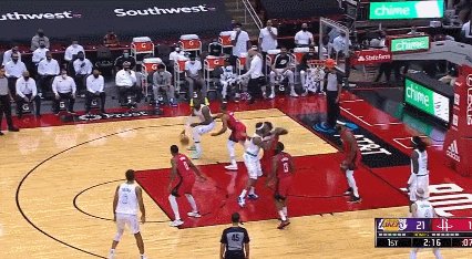 pg电子试玩-莫里斯考辛斯先后被驱逐 火湖一战上演闹剧