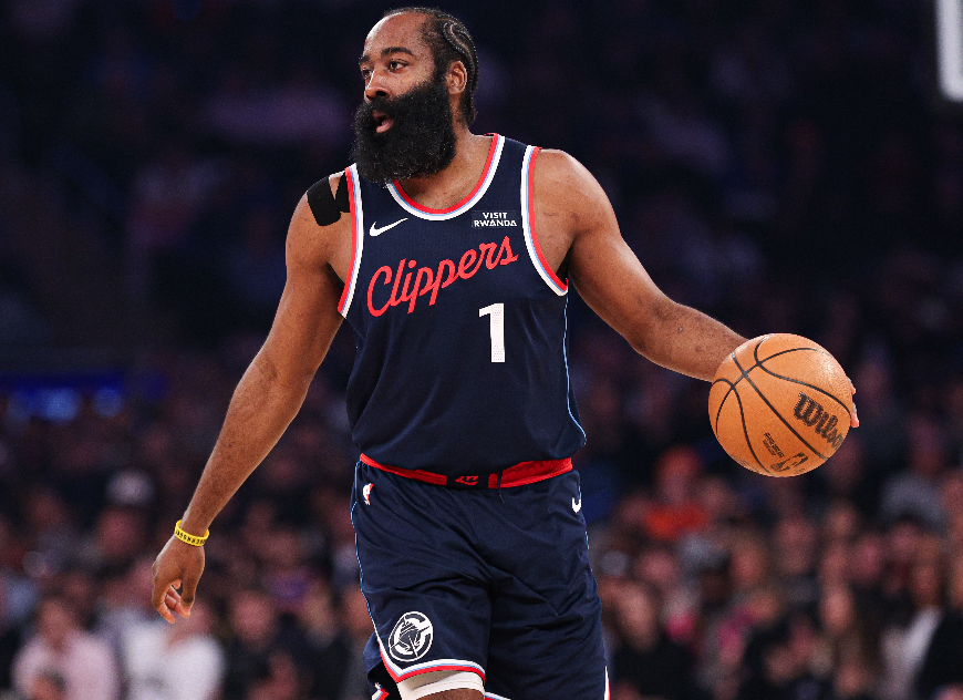 PG电子官网-快船加时121-117险胜猛龙 球员评价：5人优秀，3人及格，3人低迷