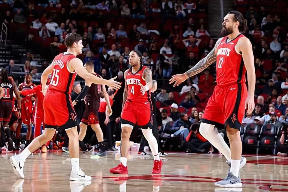 成功填补了火箭一号位的短板，但后场新星接下来还能继续出场吗？